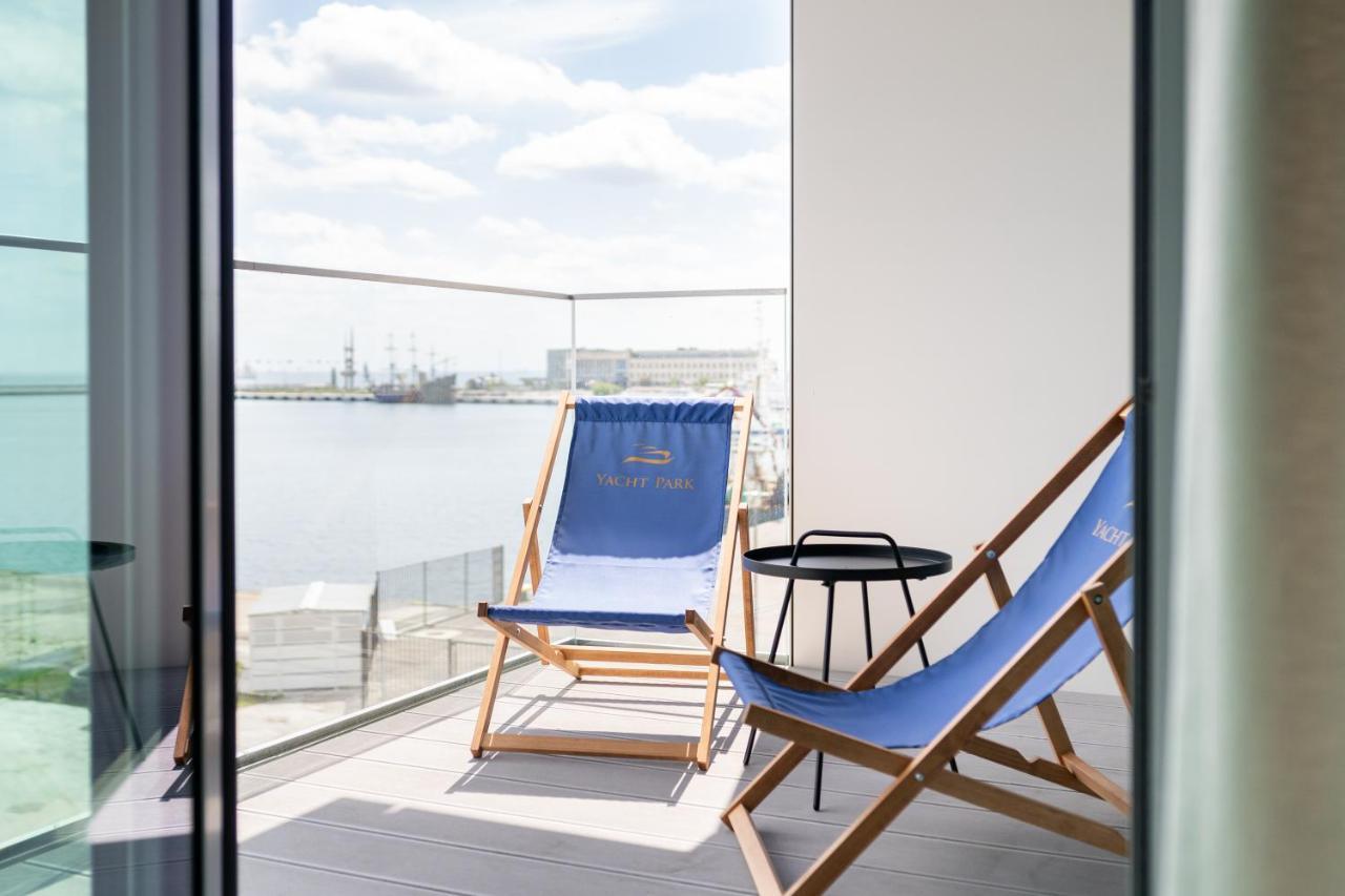 Yacht Park With Sea View By Lion Apartments Gdynia Exterior foto