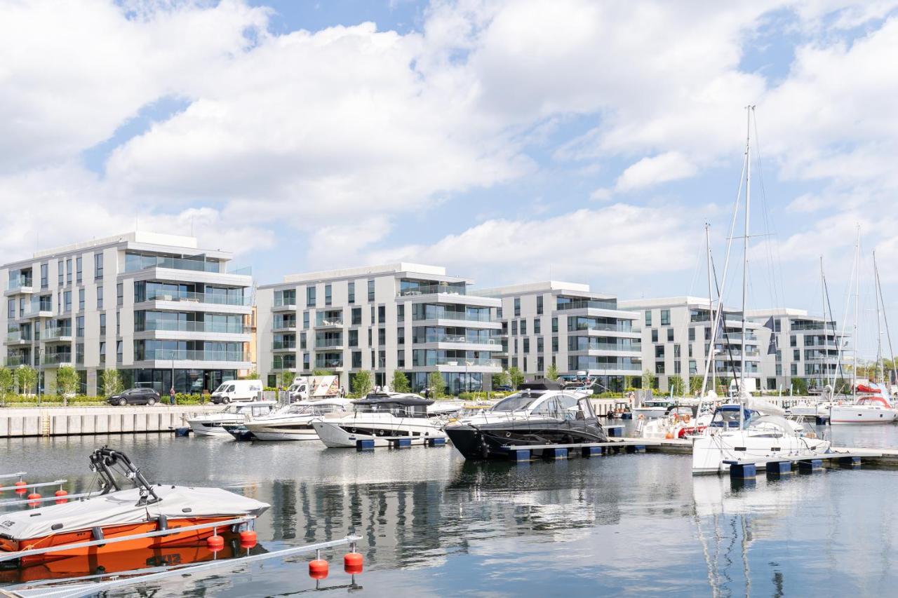 Yacht Park With Sea View By Lion Apartments Gdynia Exterior foto